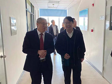 浦东新区管小军副区长一行10余人莅临富联娱乐现场调研CRO市场及公司业态